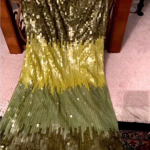 Adrianne Papell Sequined Ombré Green Party Dress (8) - Picture 6 of 10